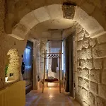 Sato Cave Otel 2*