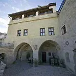 Otel Sato Cave