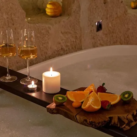 Hotel Sato Cave 2*
