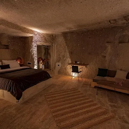 Hotel Sato Cave