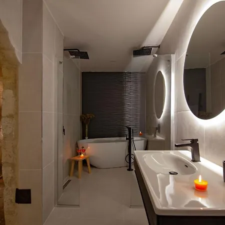 Hotel Sato Cave 2*
