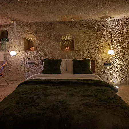 Отель Sato Cave