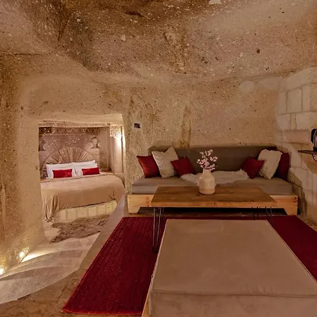 Hotel Sato Cave