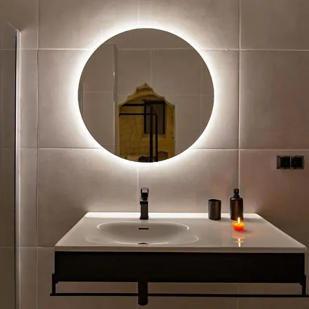 Отель Sato Cave