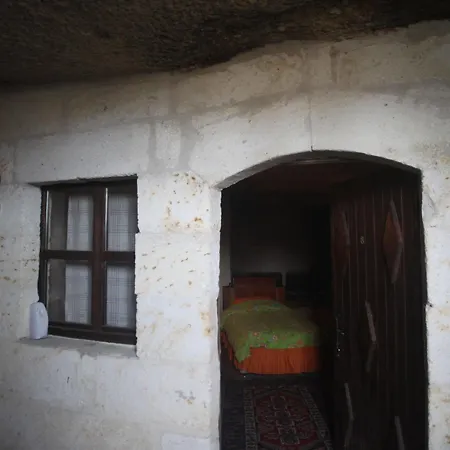 Sato Cave Hotel 2*