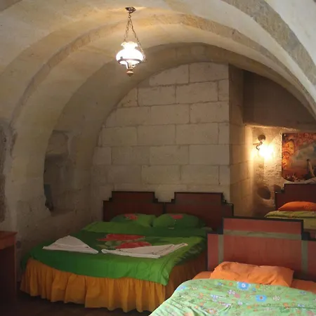 Hotel Sato Cave 2*